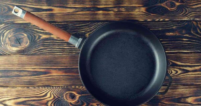Handle of Frying Pan Hot or Cold?